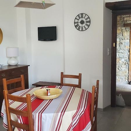 Logement Calme Et Authentique A Еспелет Екстериор снимка